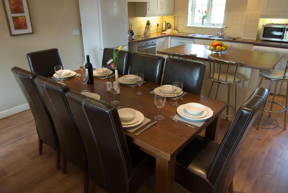 Hassop Cottage - Darwin Lake Holiday Village Матлок Экстерьер фото